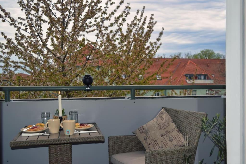 Md-5 Stadtfeld Beimsstrasse 81 - Appartement Domblick - Parkplatz - Balkon - 2Einzelbetten - Schlafsofa Maagdenburg Buitenkant foto